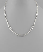 Load image into Gallery viewer, Oval &amp; Chain Necklace

