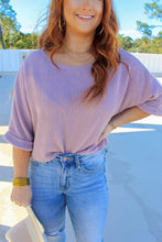 Load image into Gallery viewer, Tanner Boxy Knit Crop Fit- Mauve
