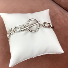 Load image into Gallery viewer, Chain Link Bracelet
