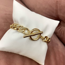 Load image into Gallery viewer, Chain Link Bracelet
