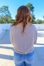 Load image into Gallery viewer, Tanner Boxy Knit Crop Fit- Oatmeal
