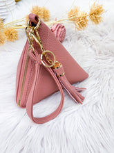 Load image into Gallery viewer, Prism Clutch
