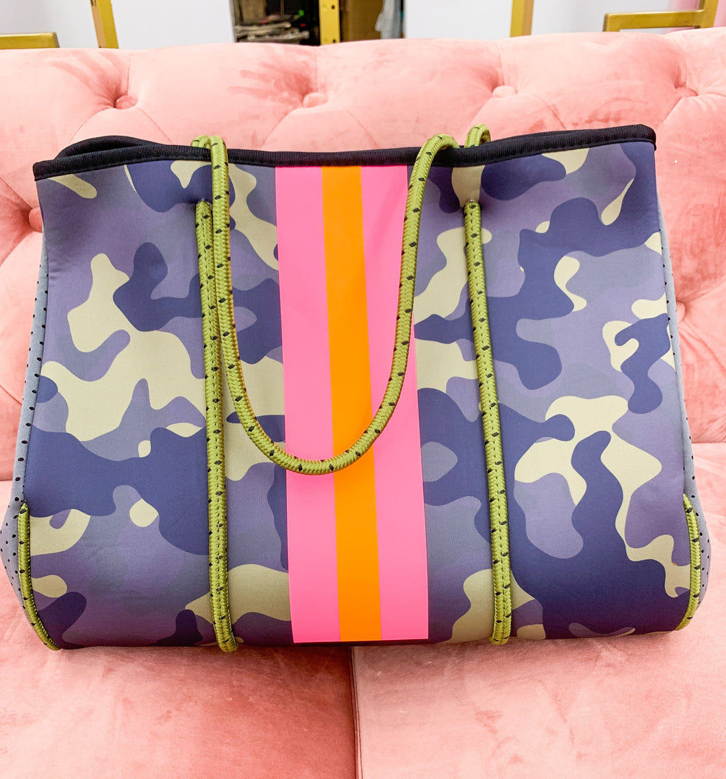 Neoprene Tote- Dark Camo & Pink Stripe