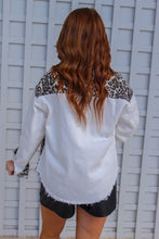 Load image into Gallery viewer, Whit Cheetah Block Jacket
