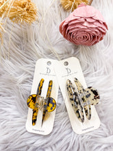 Load image into Gallery viewer, Tortoise Shell Hair Clip
