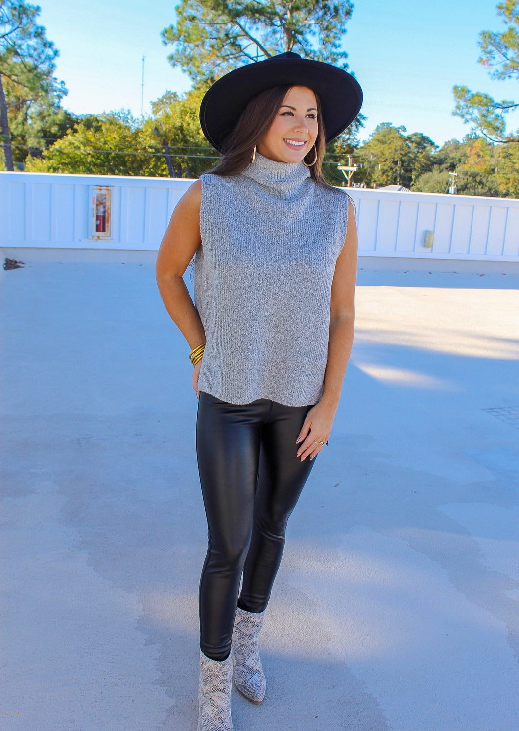 Lorrie Knit Pullover Sweater- Grey